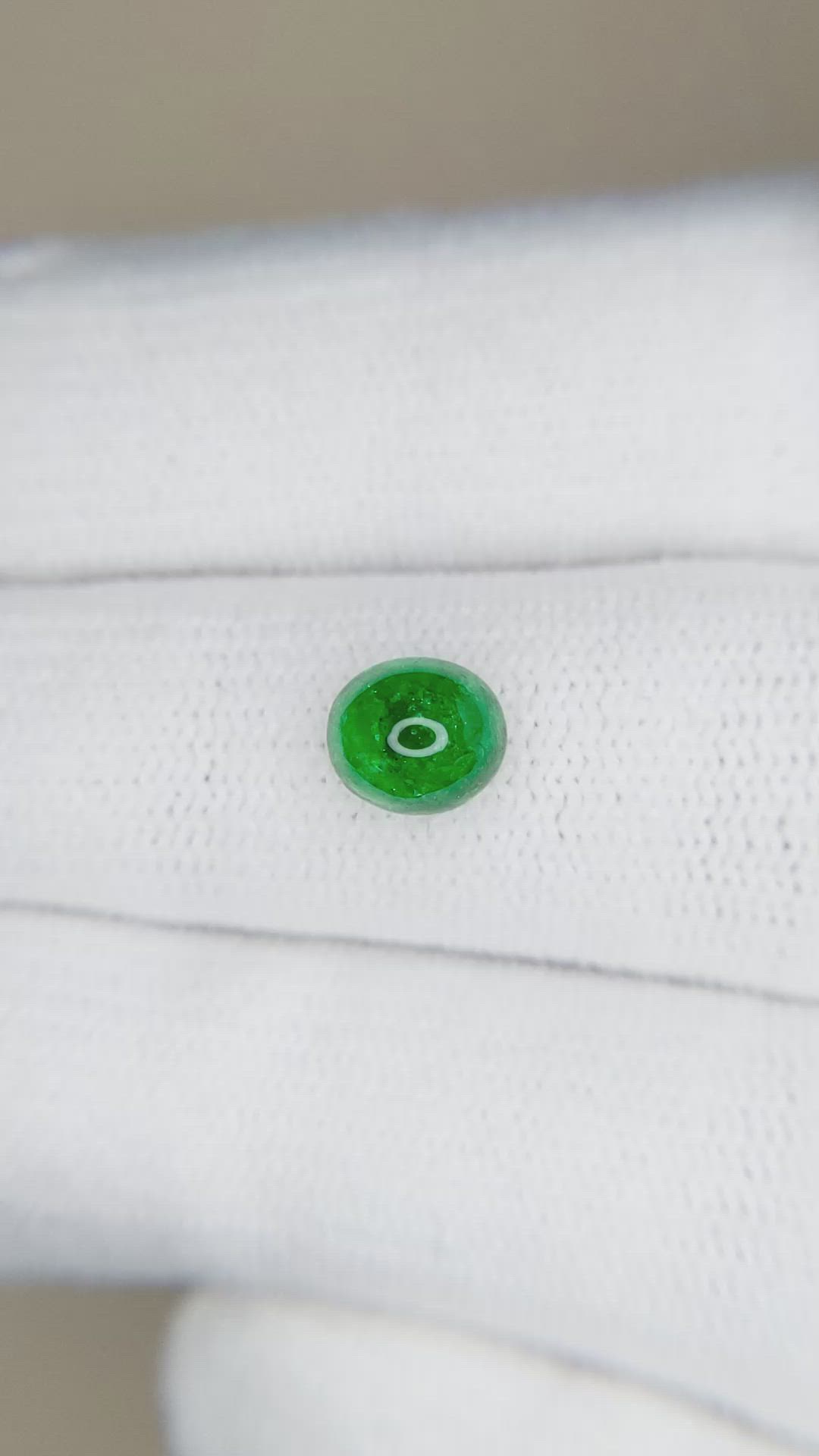 1.15 Ct. Cabochon Emerald from Pakistan Size Video