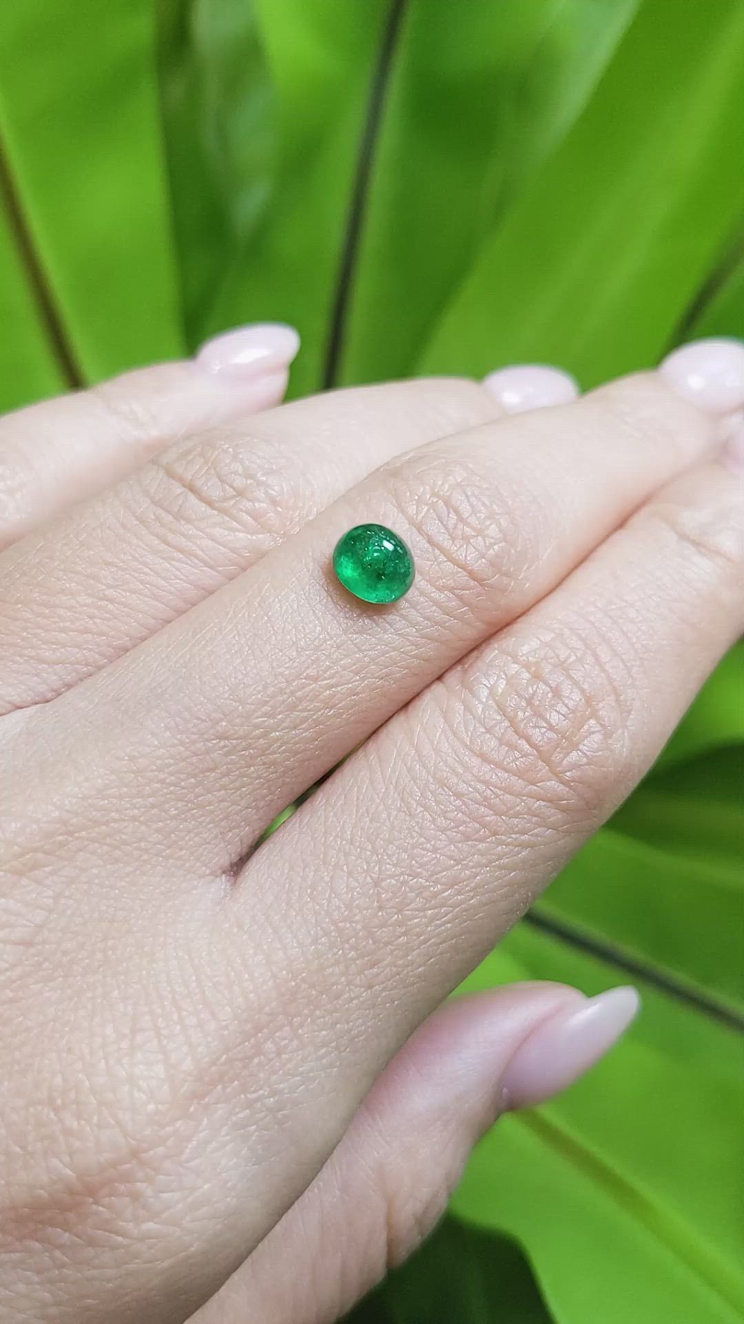 1.15 Ct. Cabochon Emerald from Pakistan Size Video