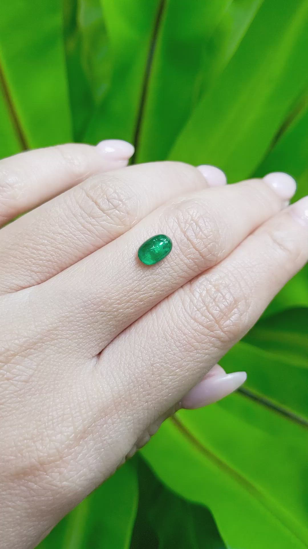 1.11 Ct. Cabochon Emerald from Pakistan Size Video