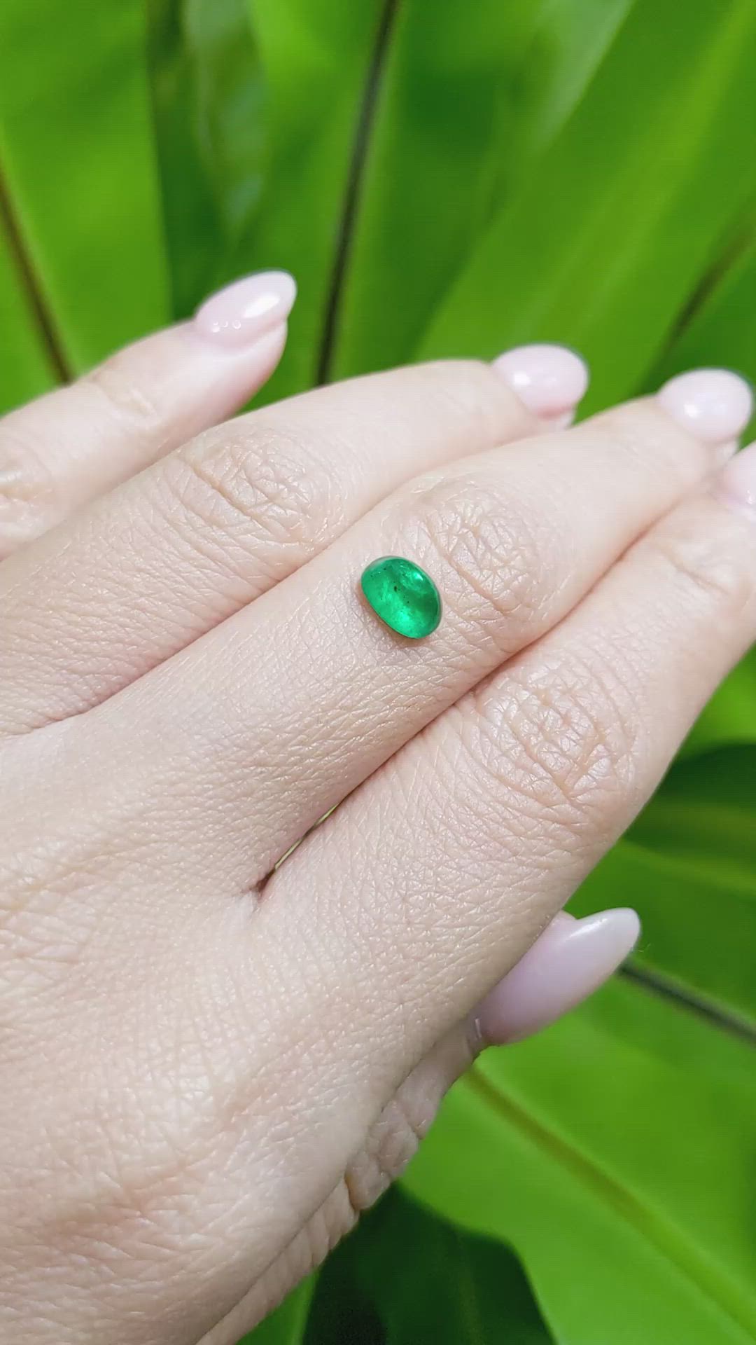 1.06 Ct. Cabochon Emerald from Pakistan Size Video