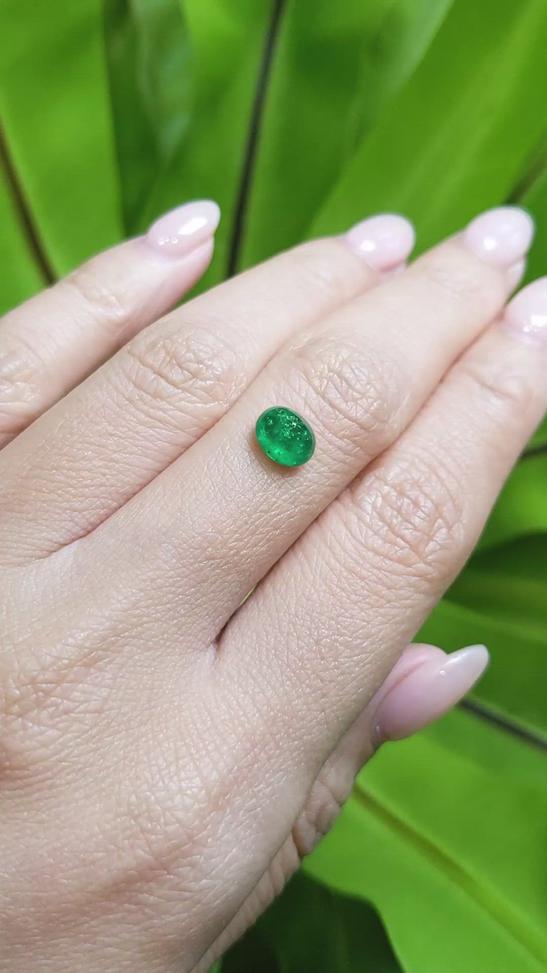 1.30 Ct. Cabochon Emerald from Pakistan Size Video