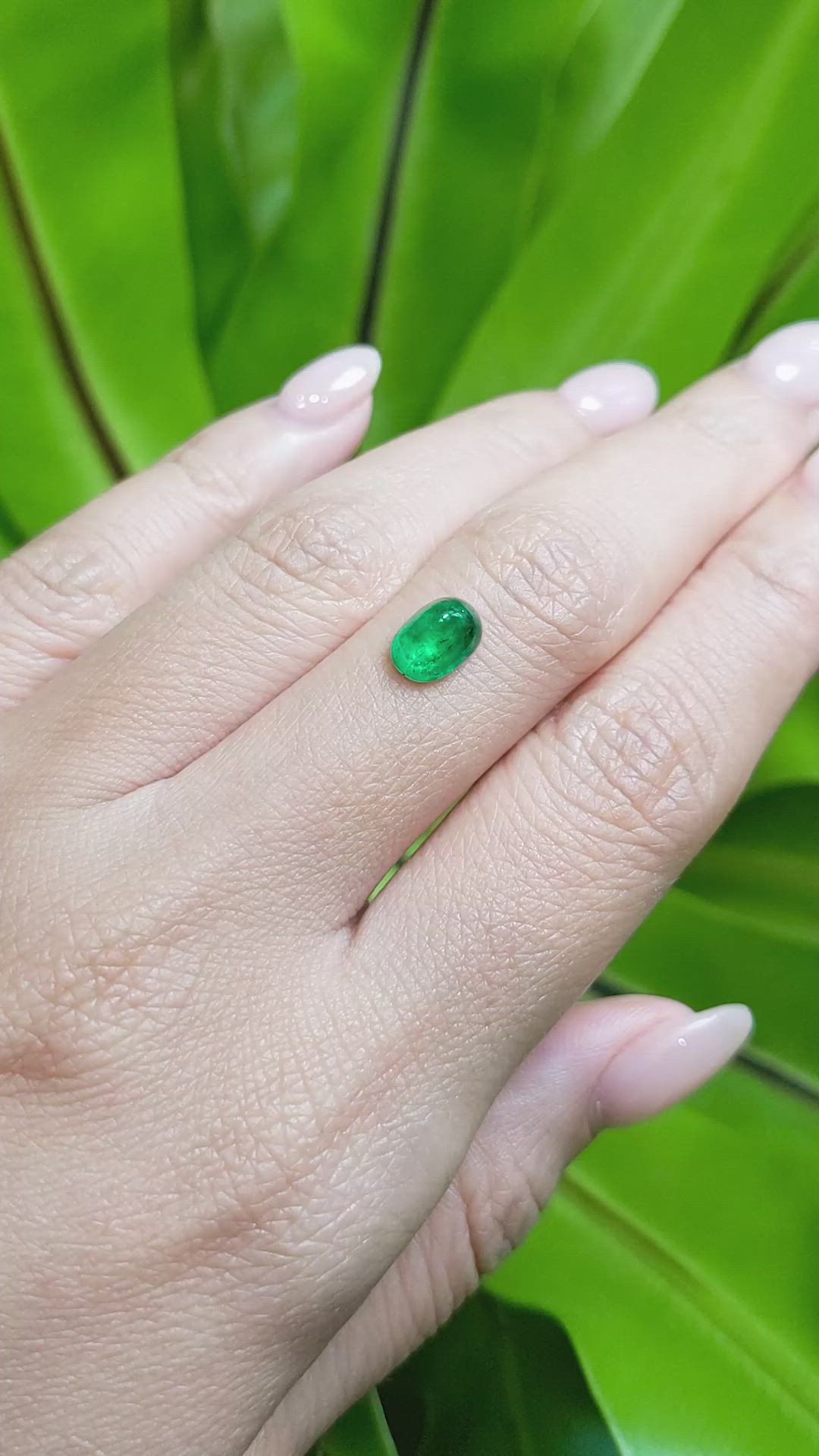 1.35 Ct. Cabochon Emerald from Pakistan Size Video