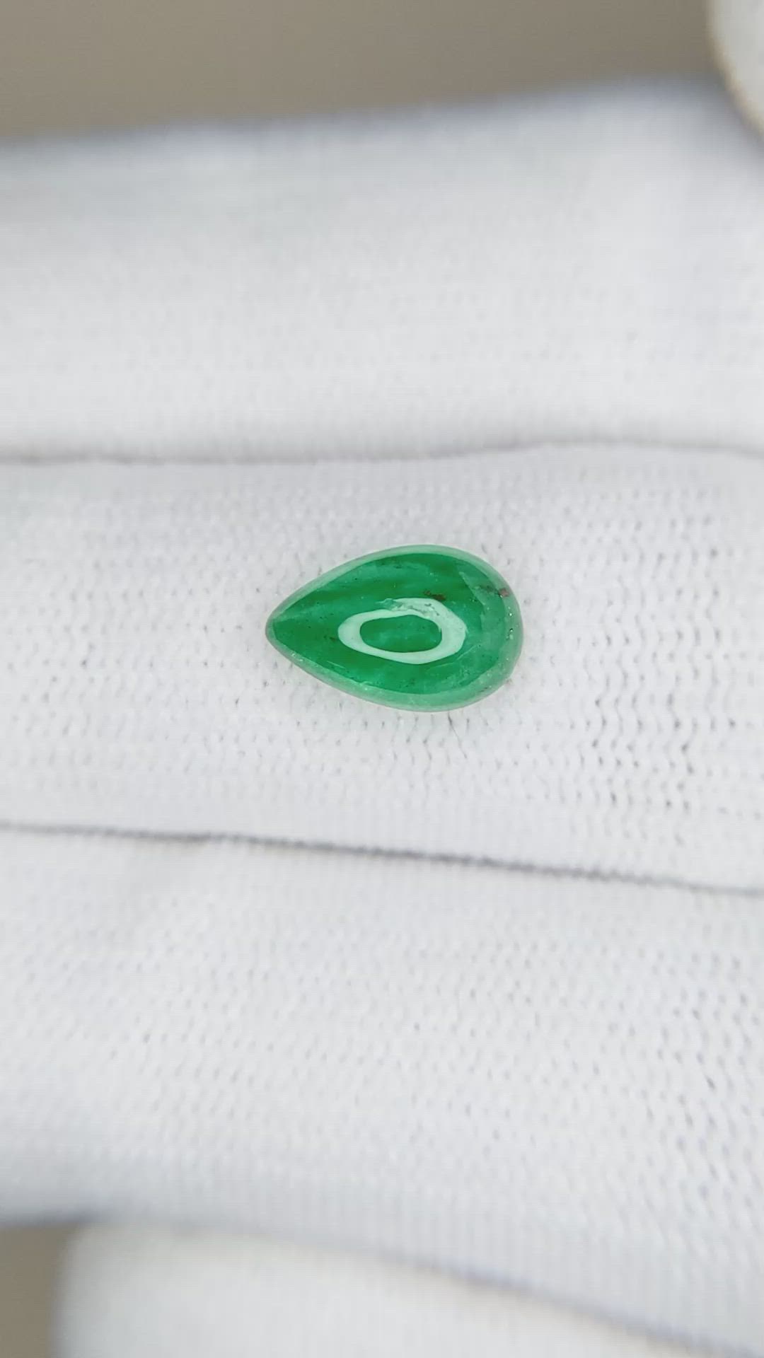 1.28 Ct. Cabochon Emerald from Pakistan Size Video
