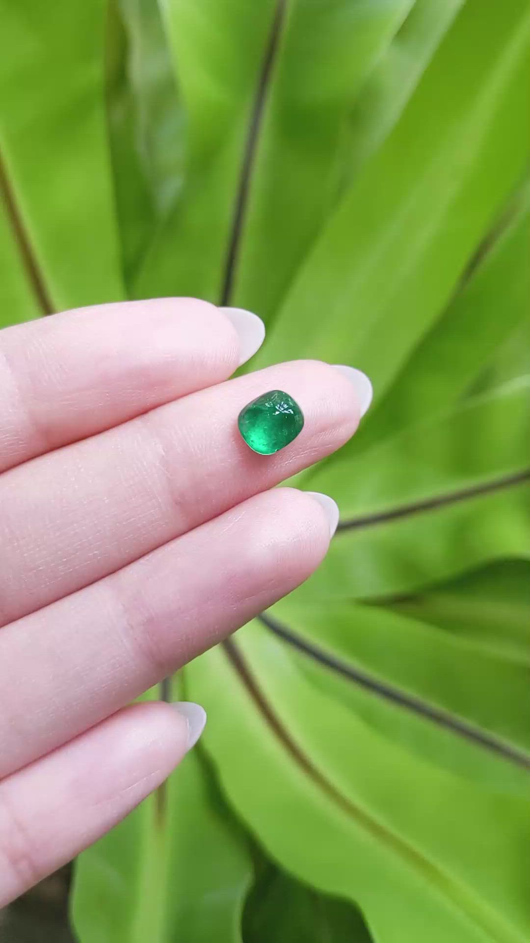 1.18 Ct. Cabochon Emerald from Pakistan Size Video