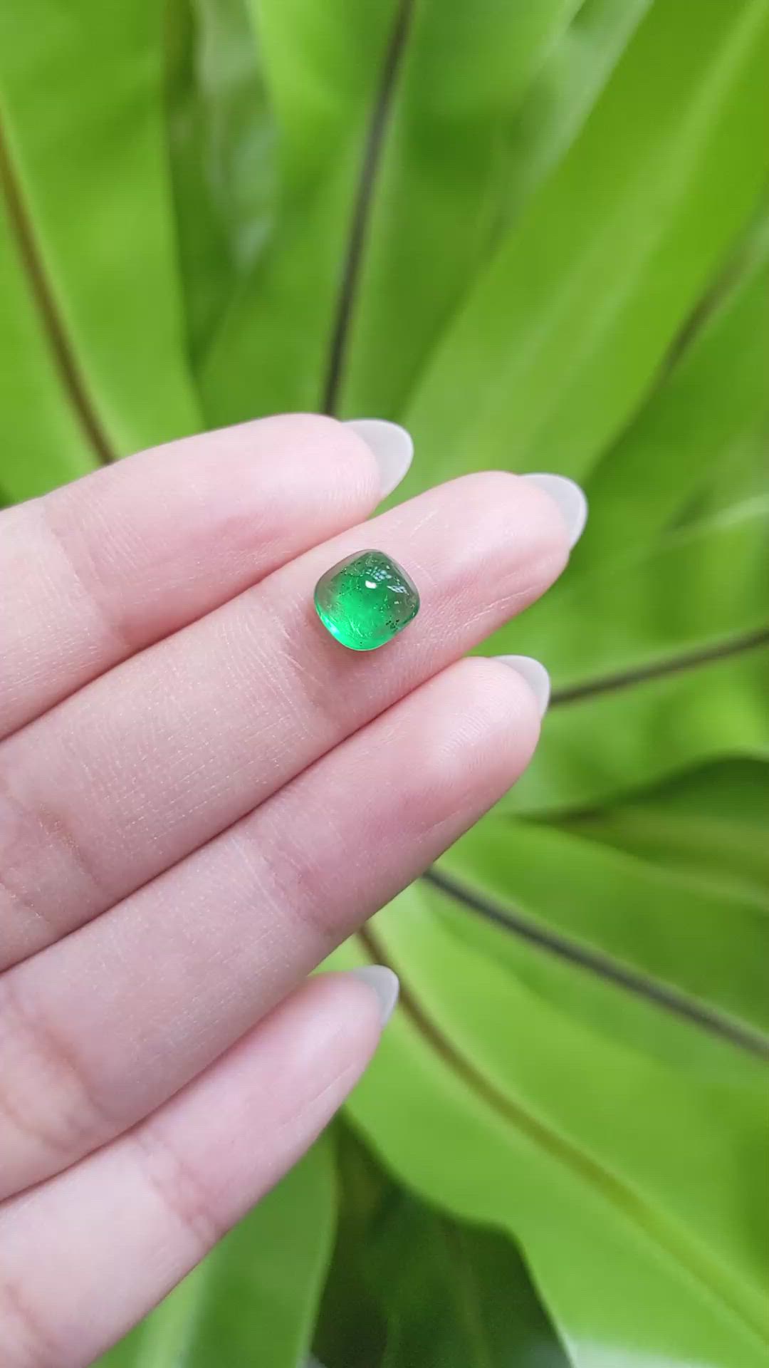 1.50 Ct. Cabochon Emerald from Pakistan Size Video