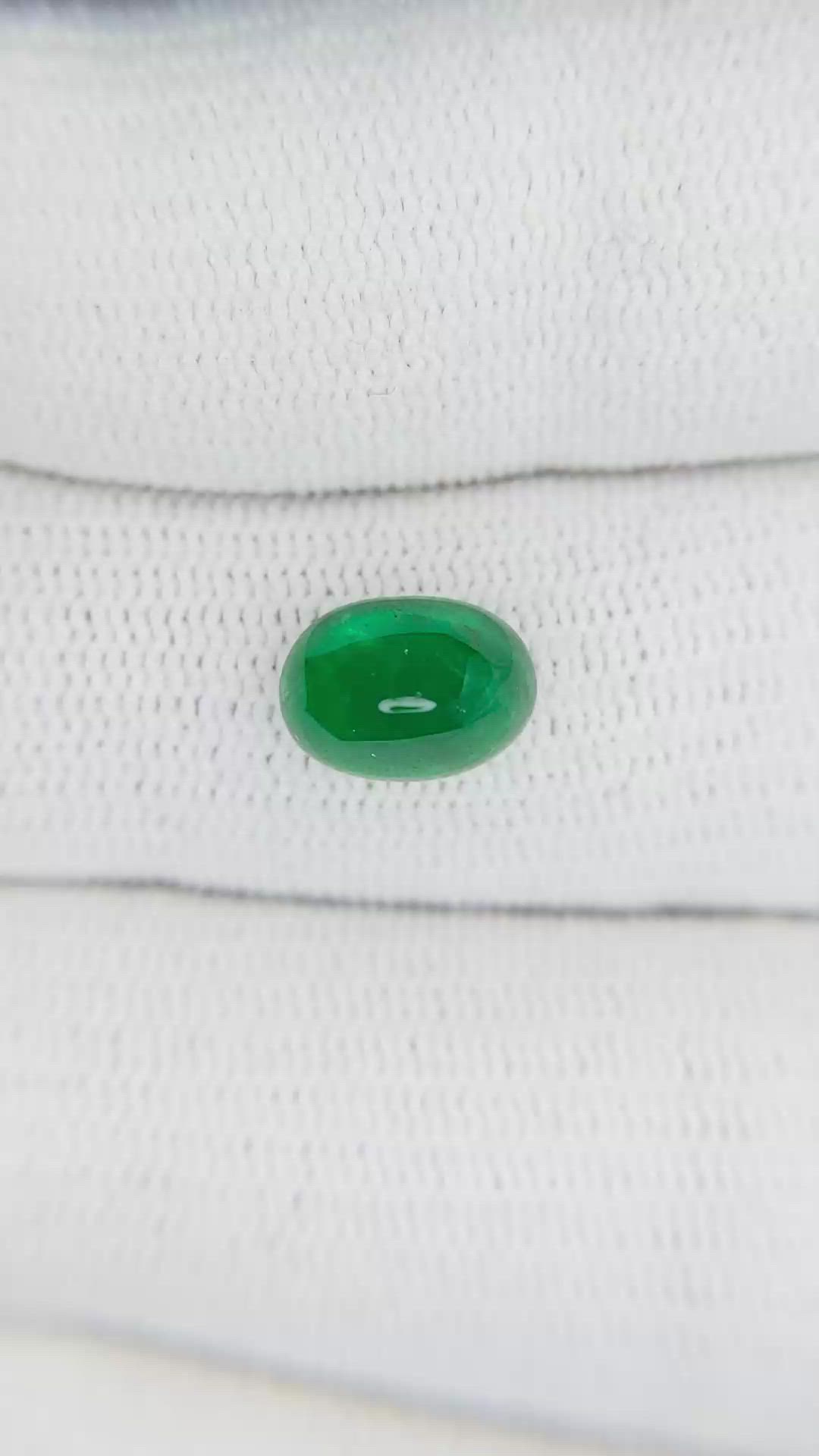 2.00 Ct. Cabochon Emerald from Pakistan Size Video