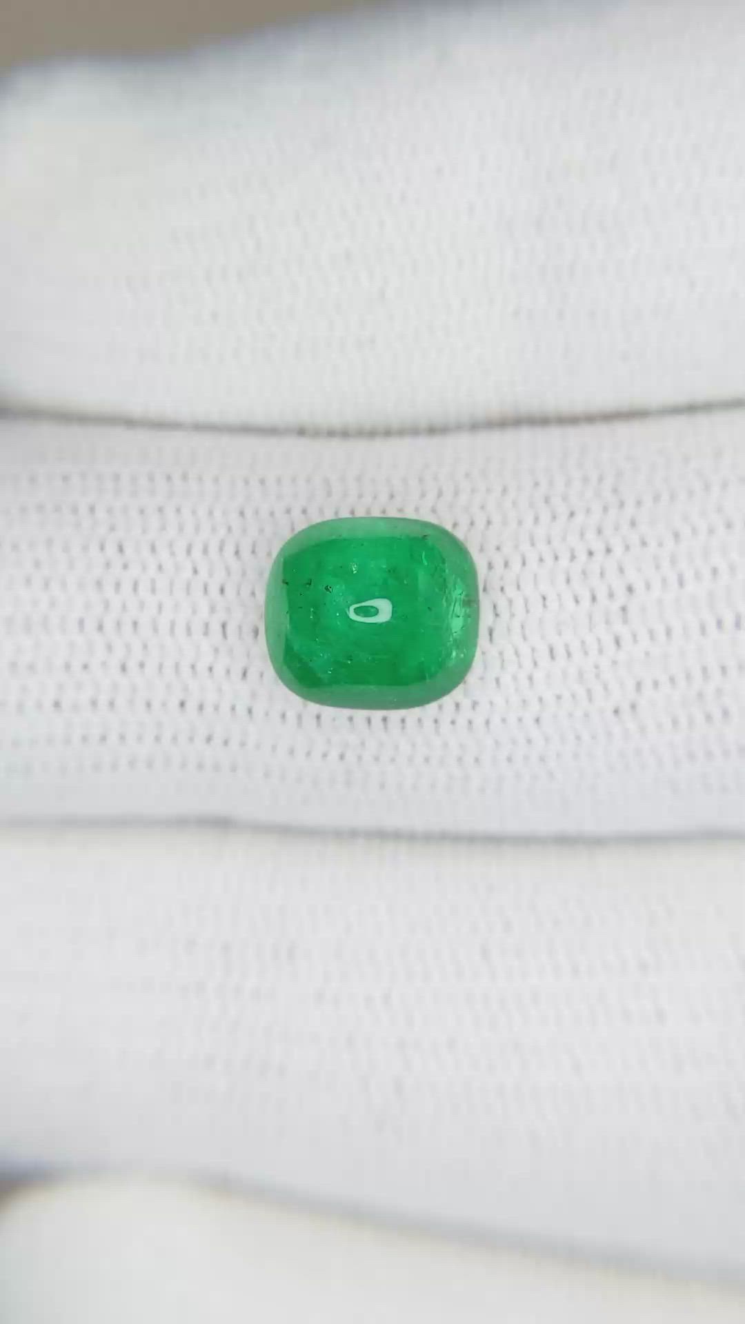1.78 Ct. Cabochon Emerald from Pakistan Size Video