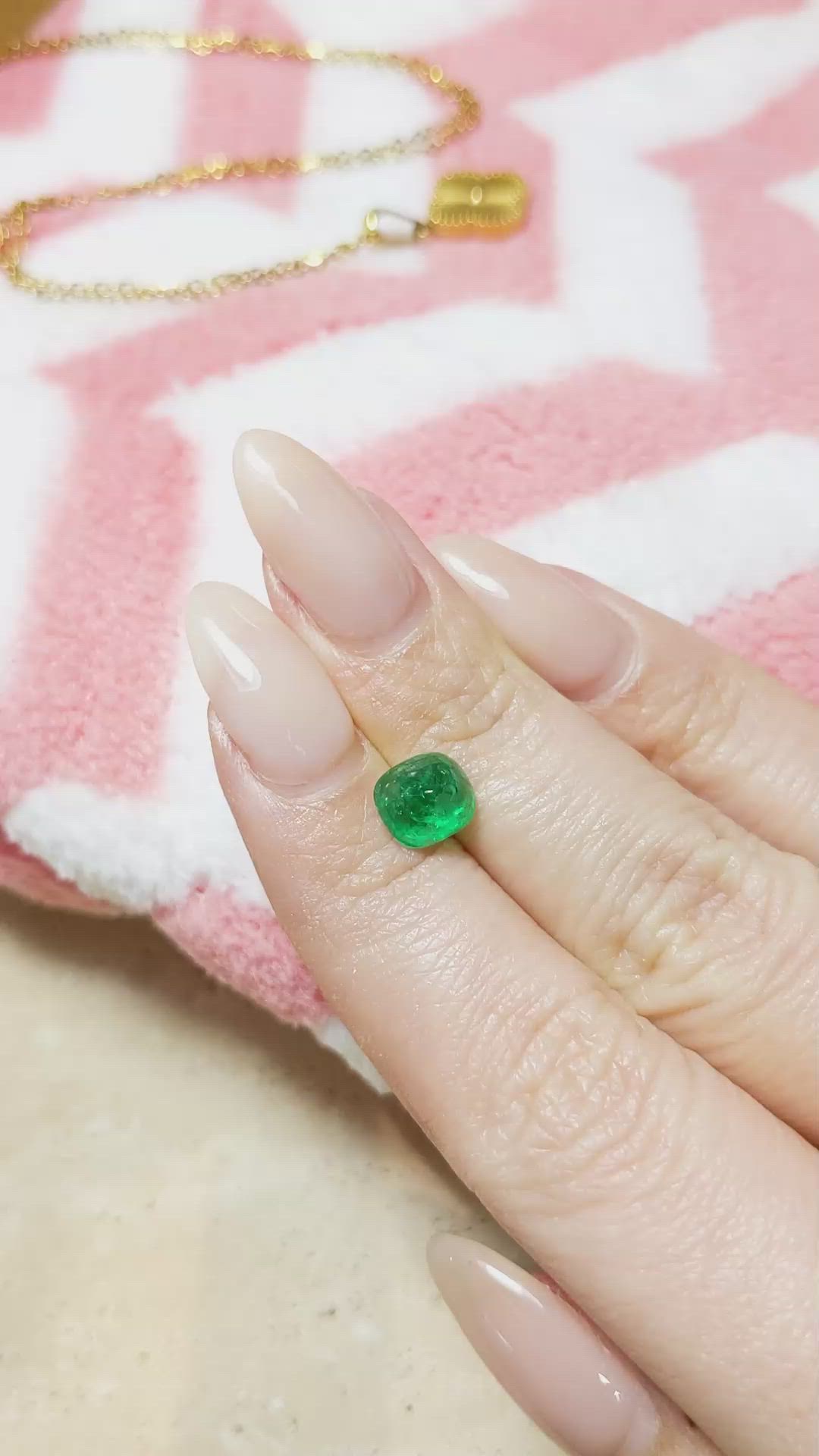 1.72 Ct. Cabochon Emerald from Pakistan Size Video
