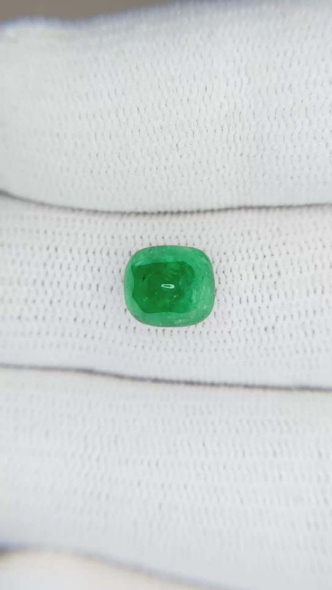 1.72 Ct. Cabochon Emerald from Pakistan Size Video