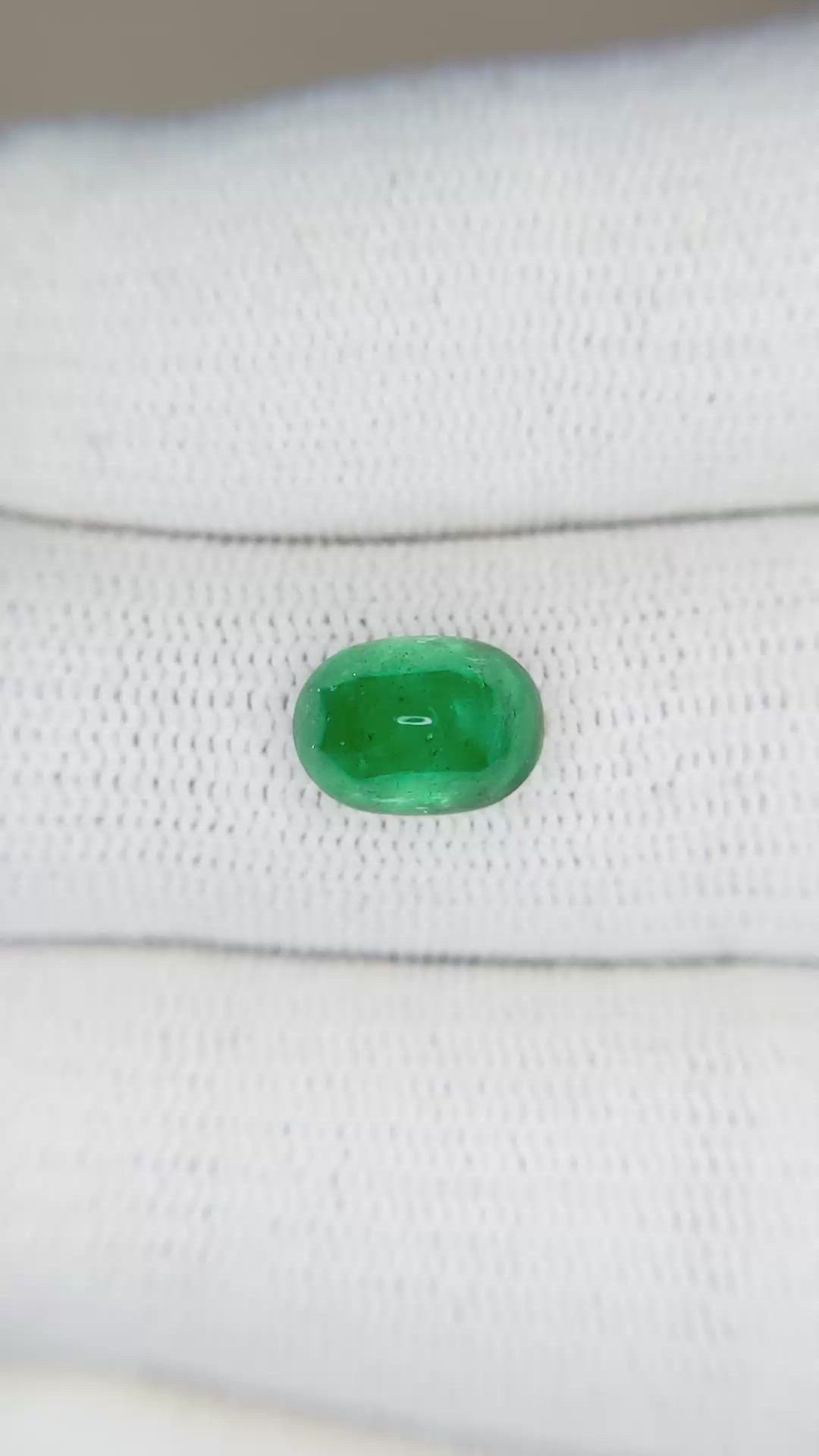 1.83 Ct. Cabochon Emerald from Pakistan Size Video