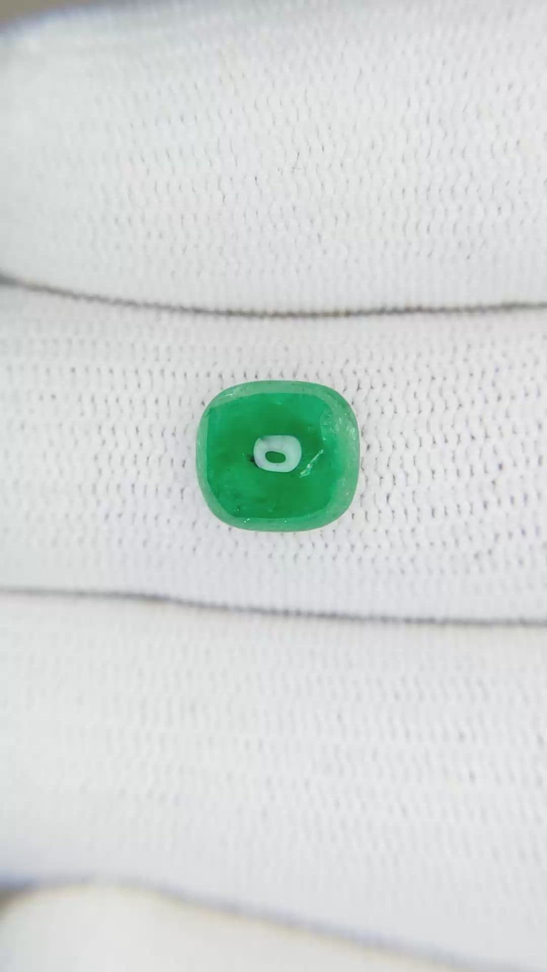 1.68 Ct. Cabochon Emerald from Pakistan Size Video