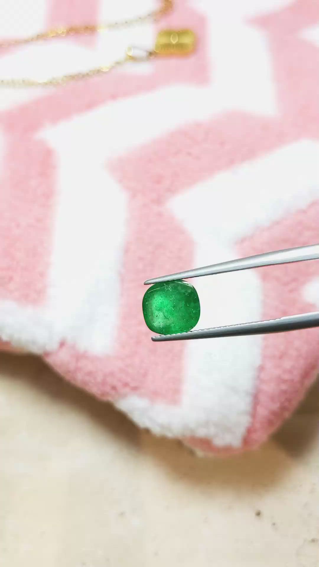 1.90 Ct. Cabochon Emerald from Pakistan Size Video