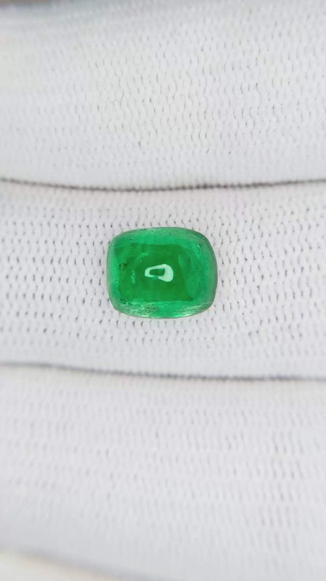 2.07 Ct. Cabochon Emerald from Pakistan Size Video