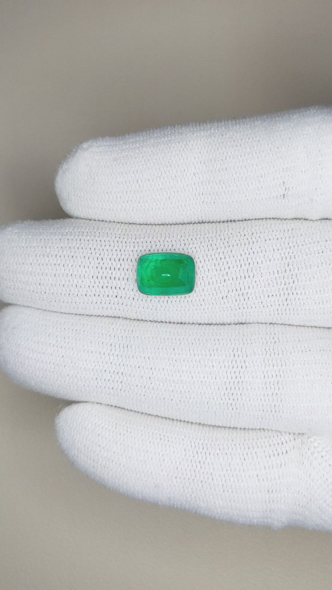 1.96 Ct. Cabochon Emerald from Pakistan Size Video