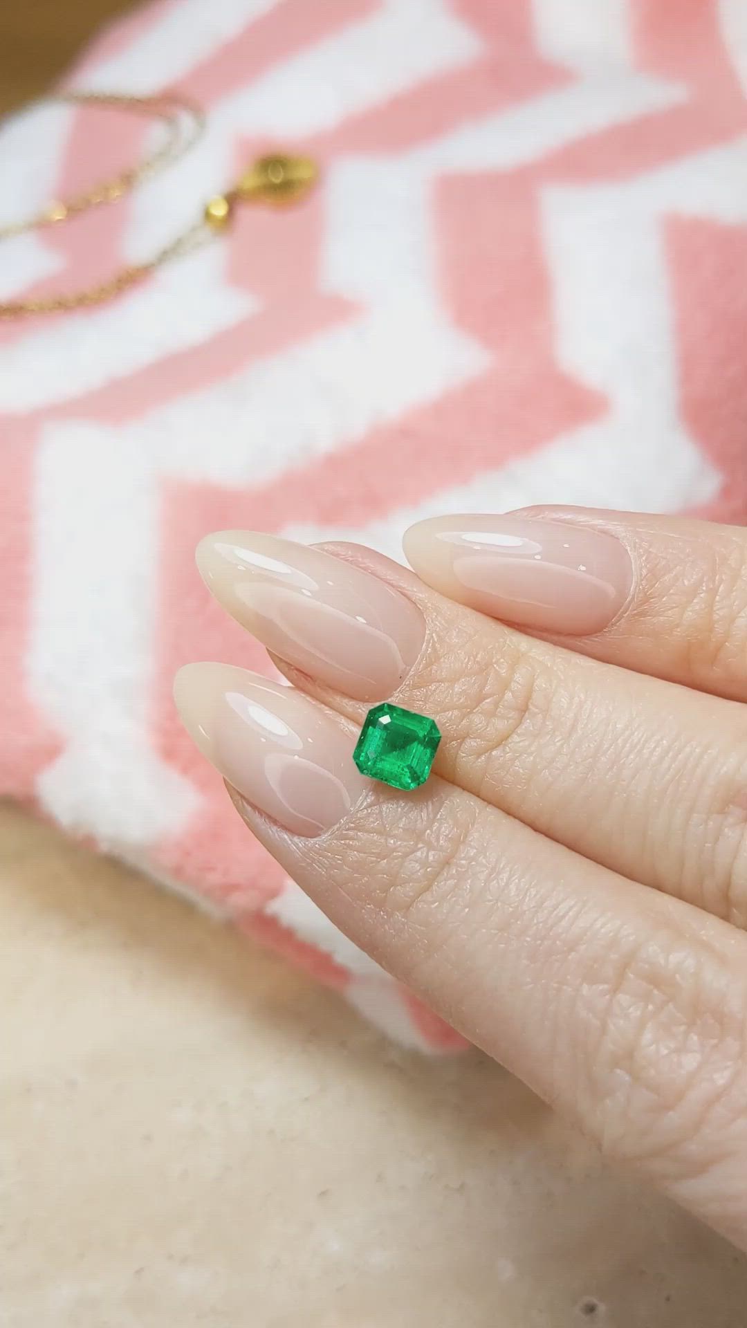 1.00 Ct. Emerald from Zambia Size Video