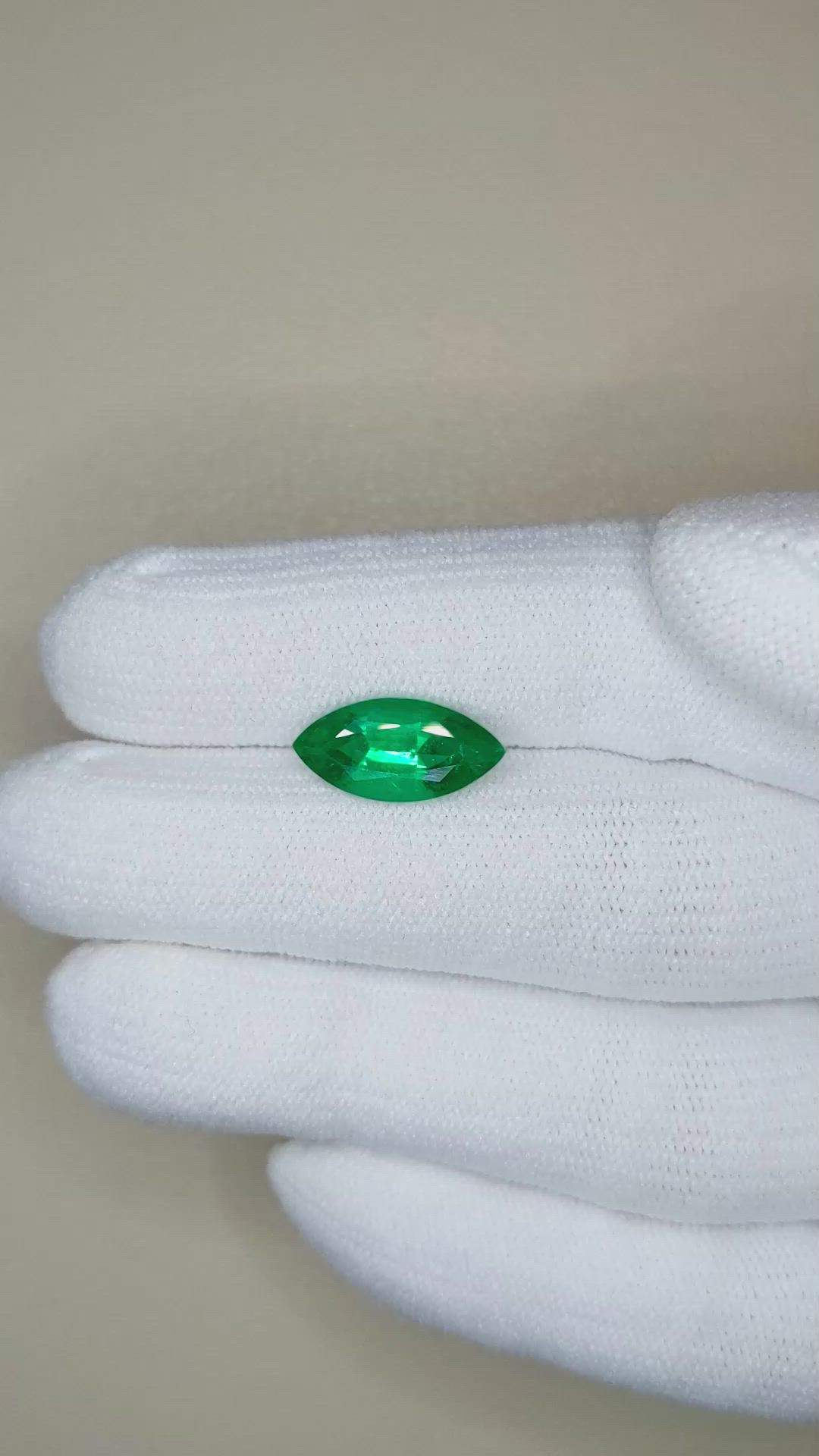 2.59 Ct. Emerald from Zambia Size Video