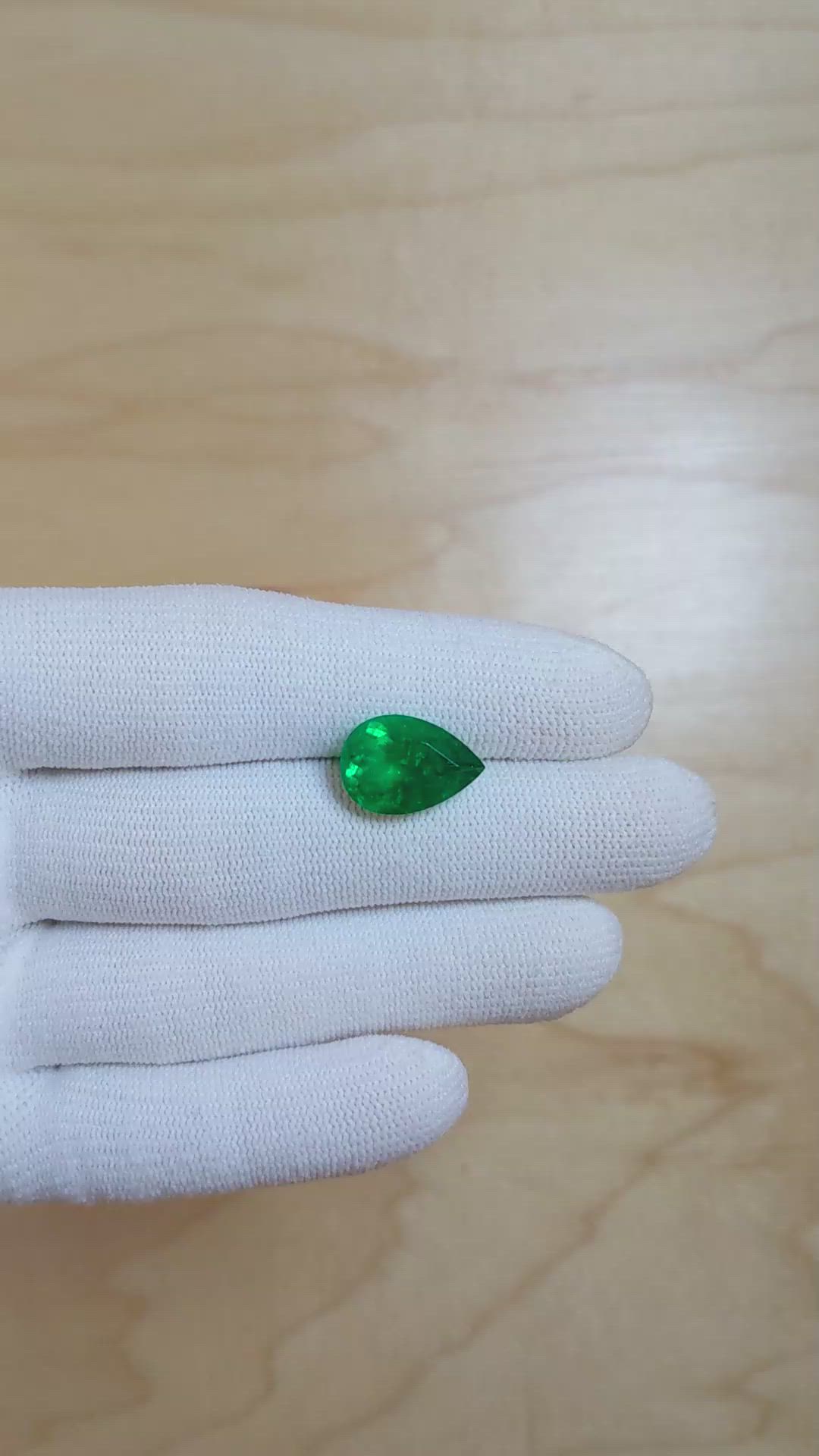5.40 Ct. Emerald from Colombia Size Video