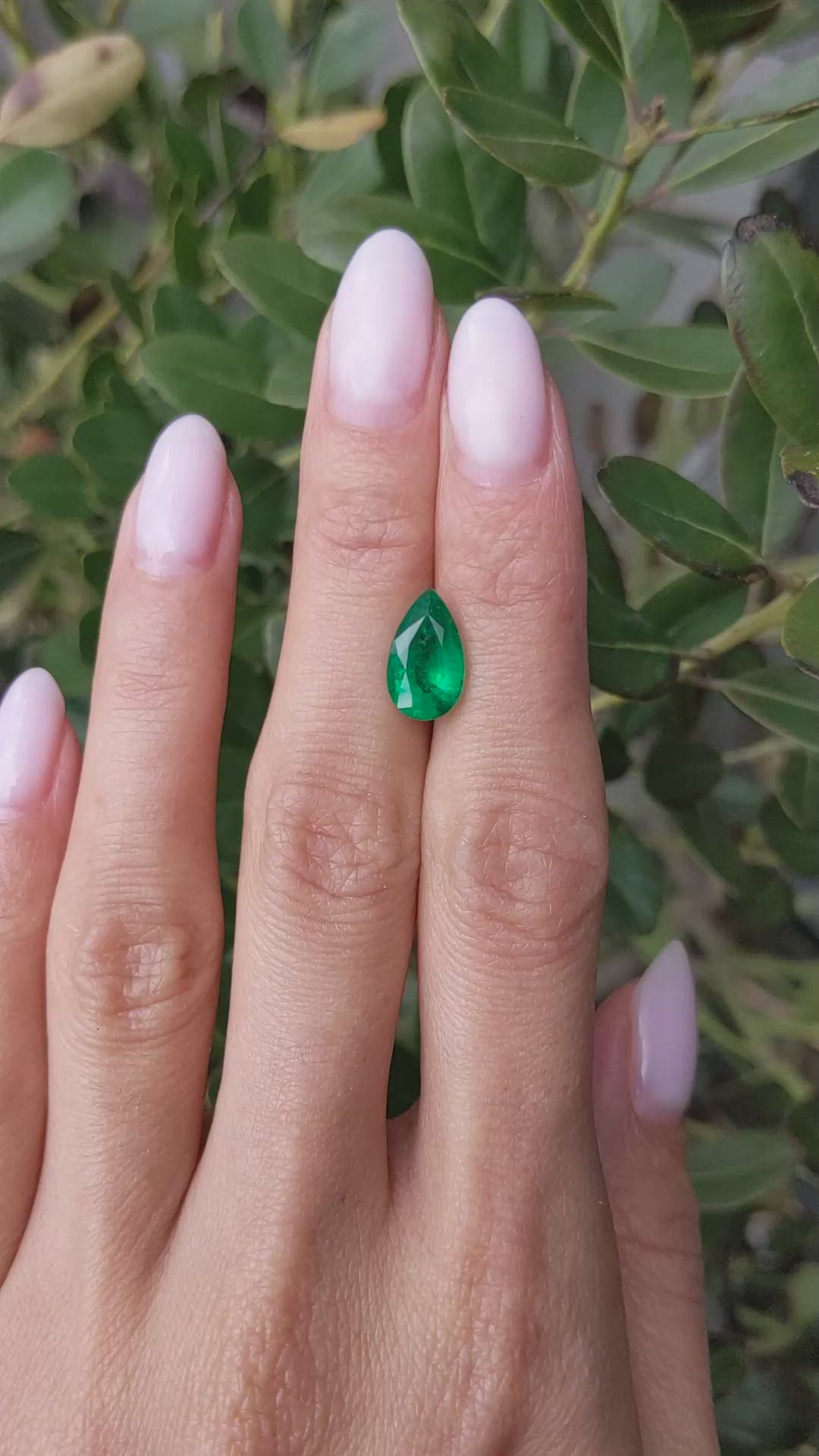 2.20 Ct. Emerald from Brazil Size Video