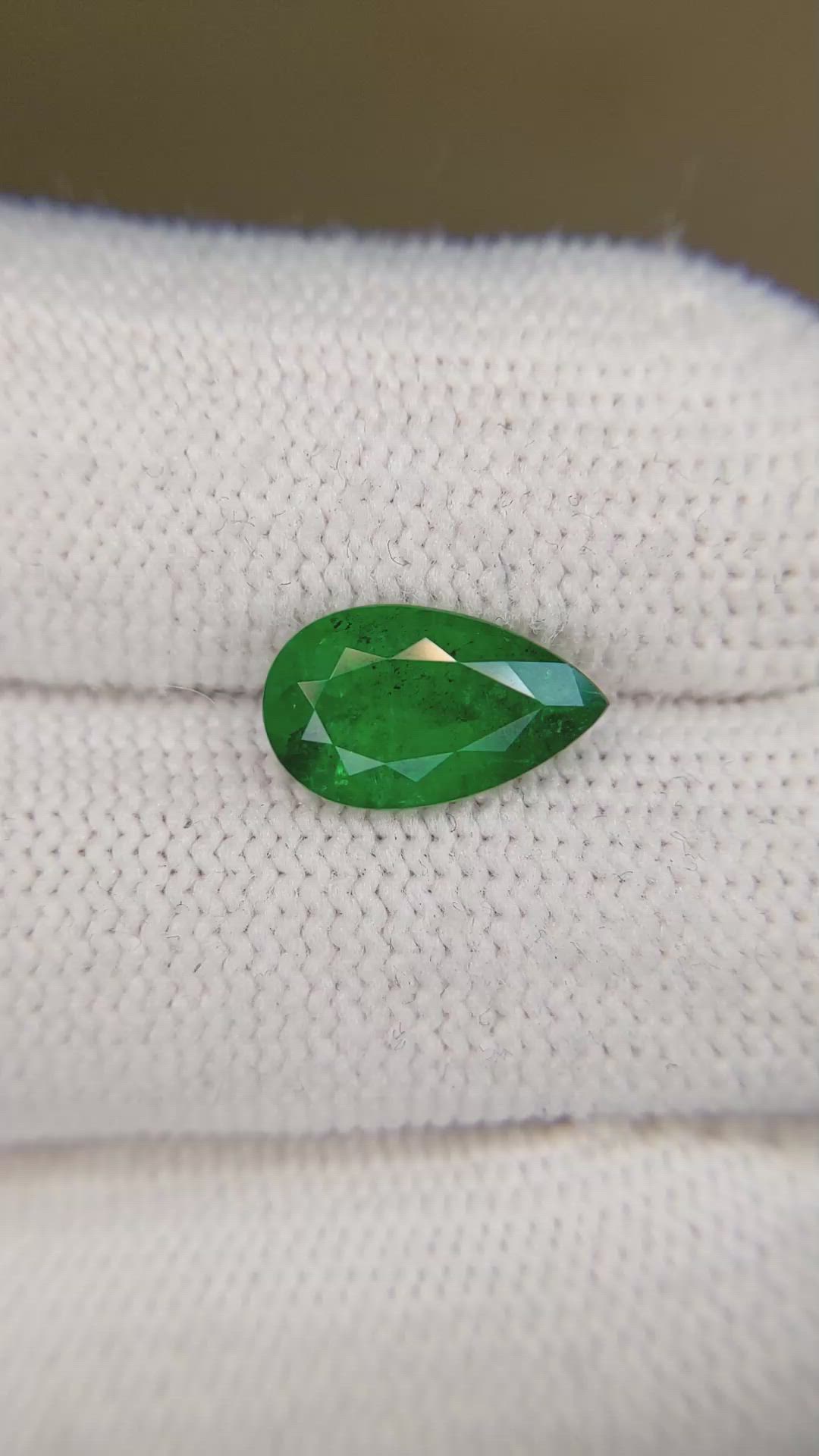 2.20 Ct. Emerald from Brazil Size Video