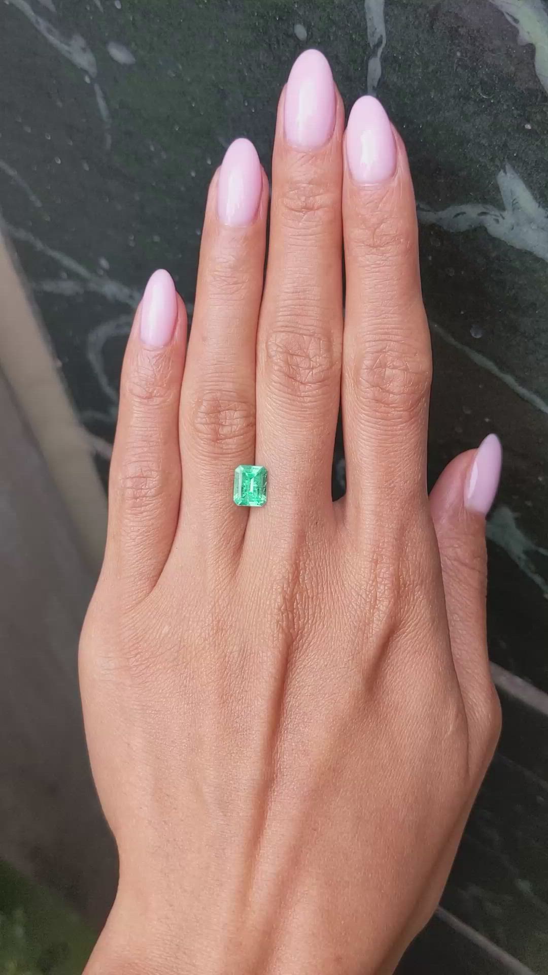 1.50 Ct. Emerald from Colombia Size Video
