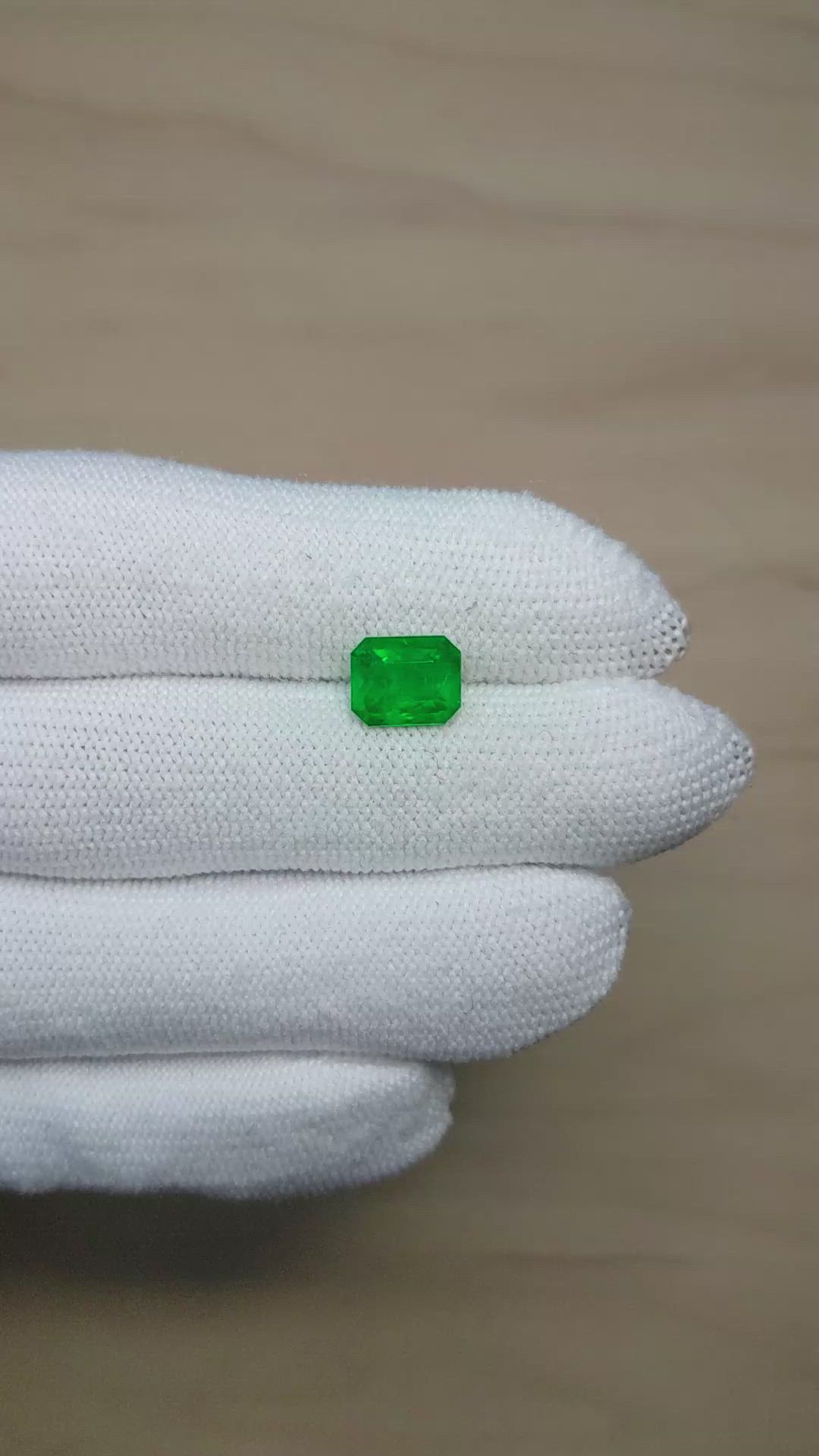 2.12 Ct. Emerald from Zambia Size Video