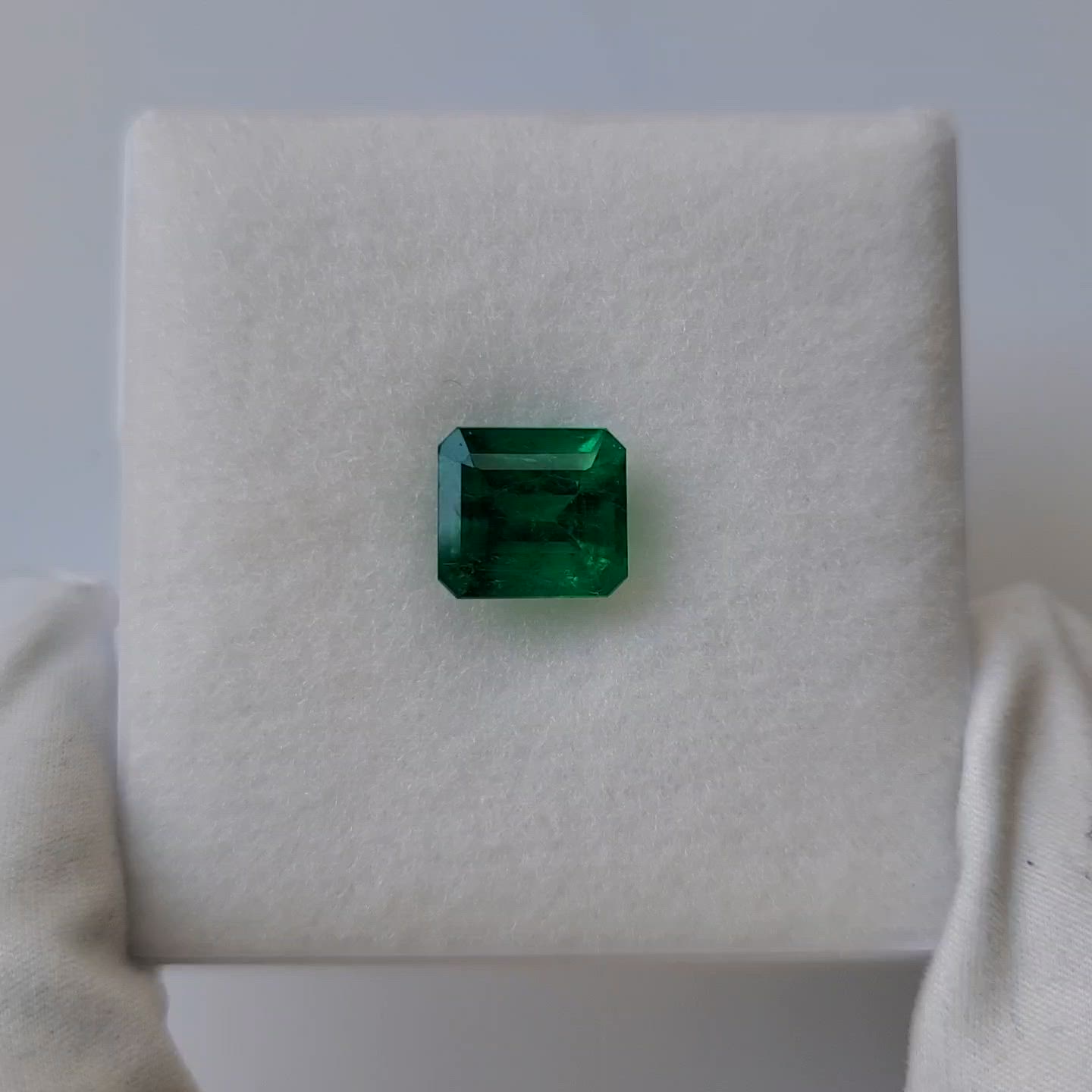 4.22 Ct. Emerald from Colombia Size Video