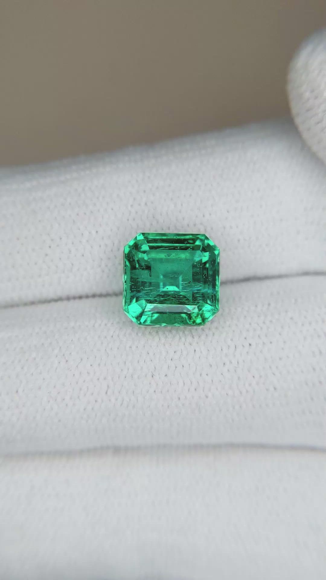 3.17 Ct. Emerald from Zambia Size Video