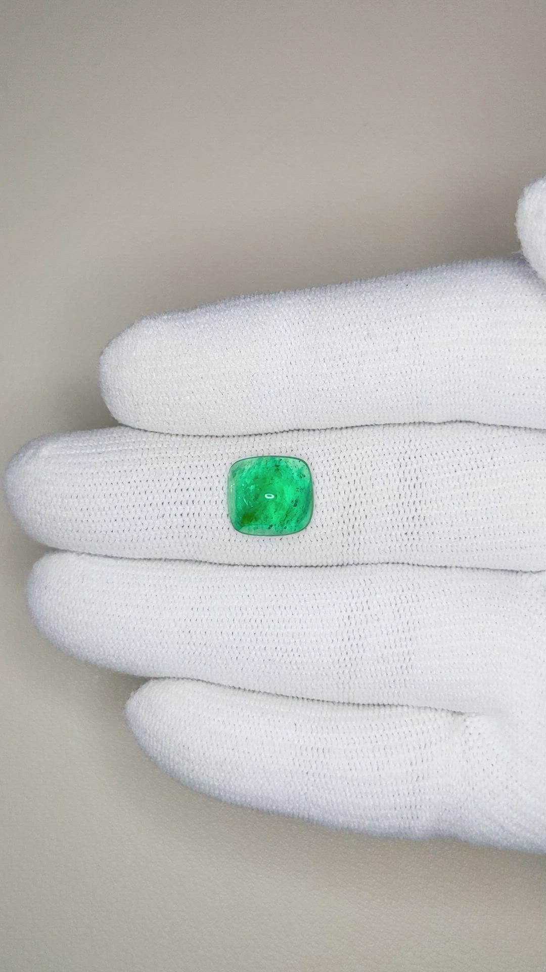 3.00 Ct. Cabochon Emerald from Pakistan Size Video