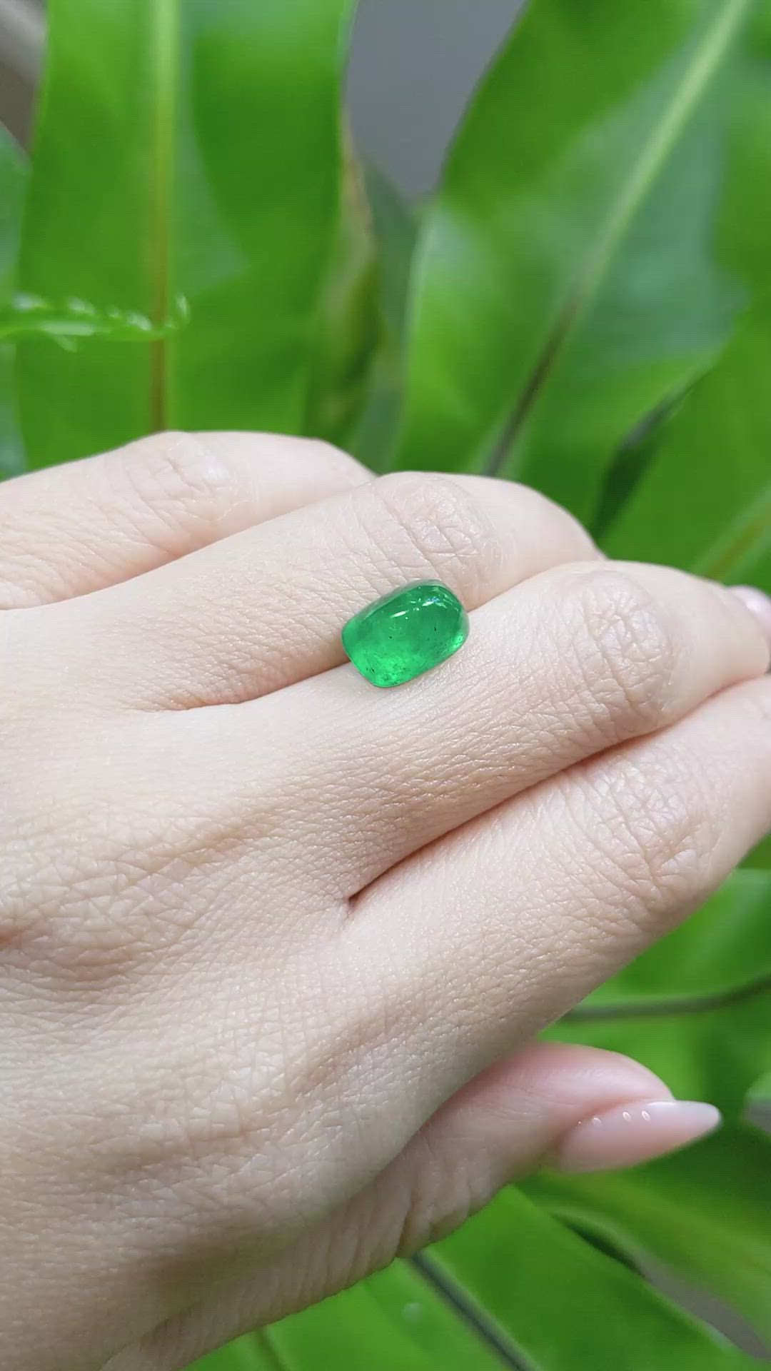 3.41 Ct. Cabochon Emerald from Pakistan Size Video