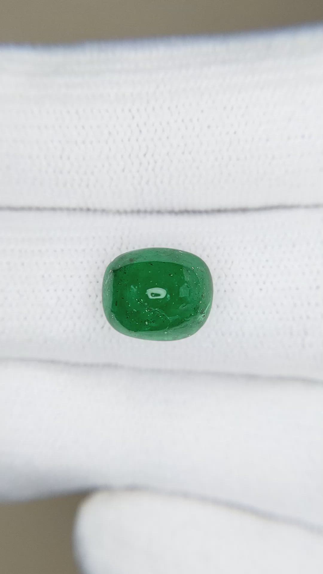 2.88 Ct. Cabochon Emerald from Pakistan Size Video