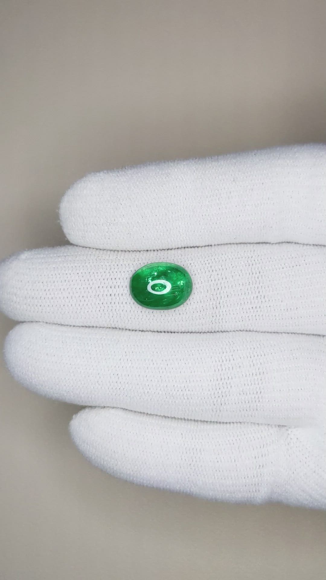 3.00 Ct. Cabochon Emerald from Pakistan Size Video