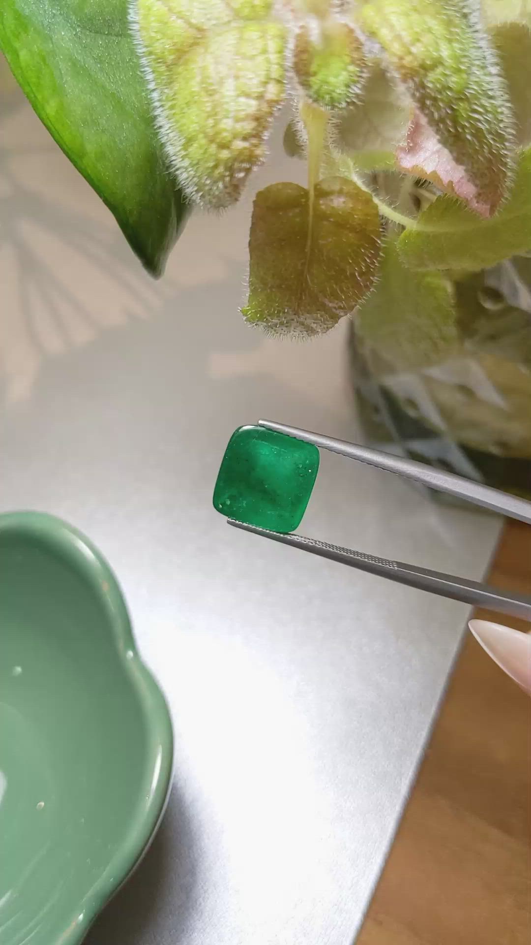 4.80 Ct. Cabochon Emerald from Pakistan Size Video