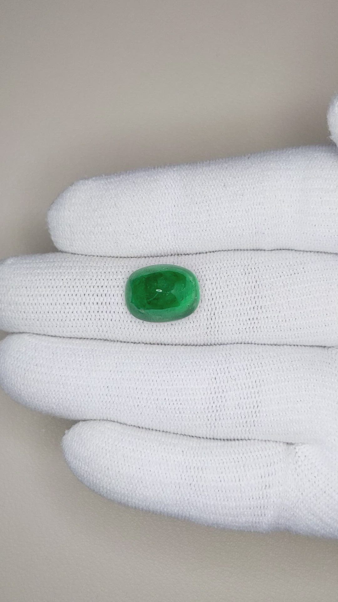 6.68 Ct. Cabochon Emerald from Pakistan Size Video