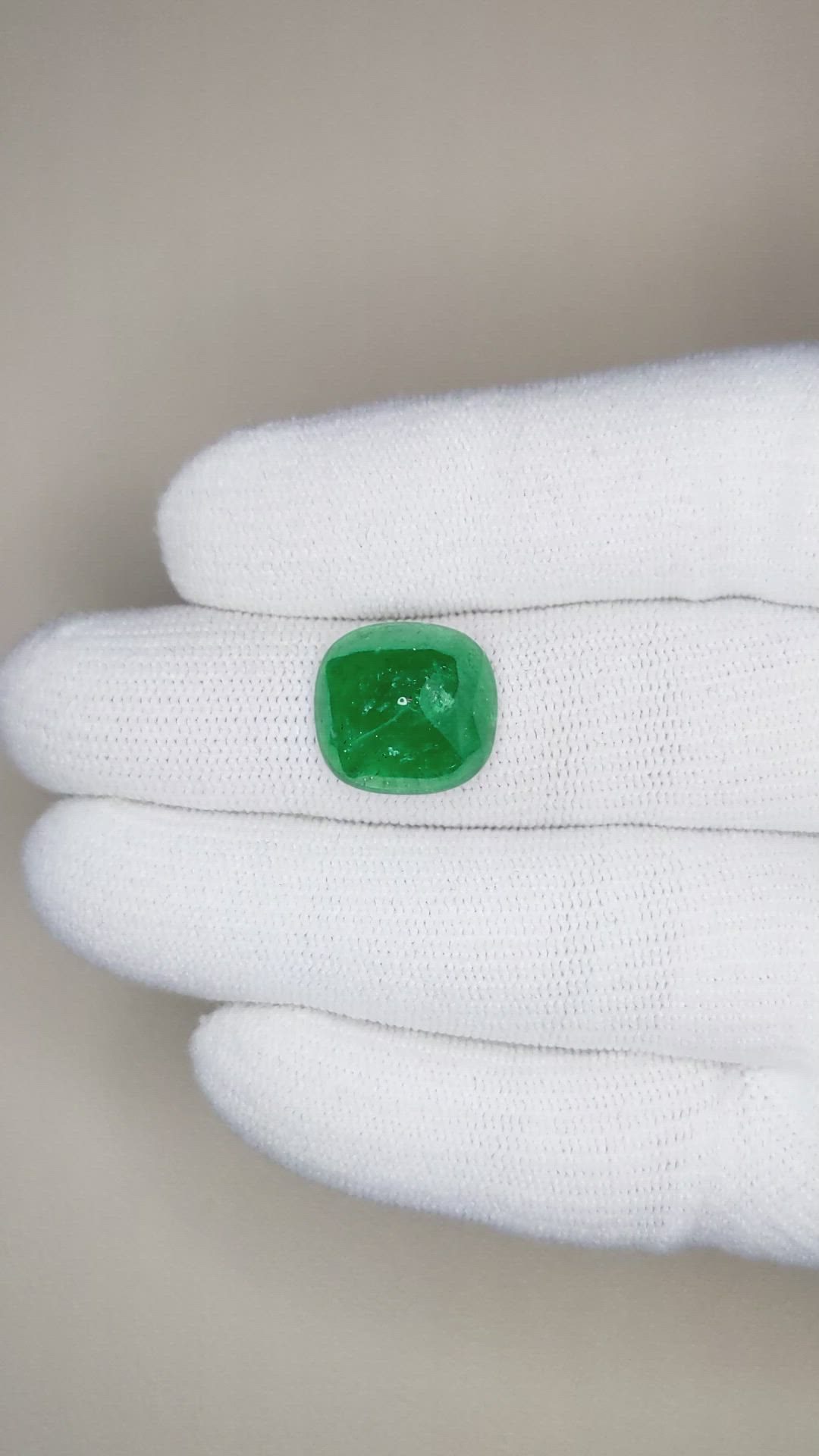 6.88 Ct. Cabochon Emerald from Pakistan Size Video
