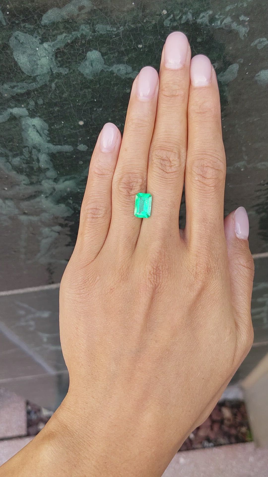 2.31 Ct. Emerald from Colombia Size Video