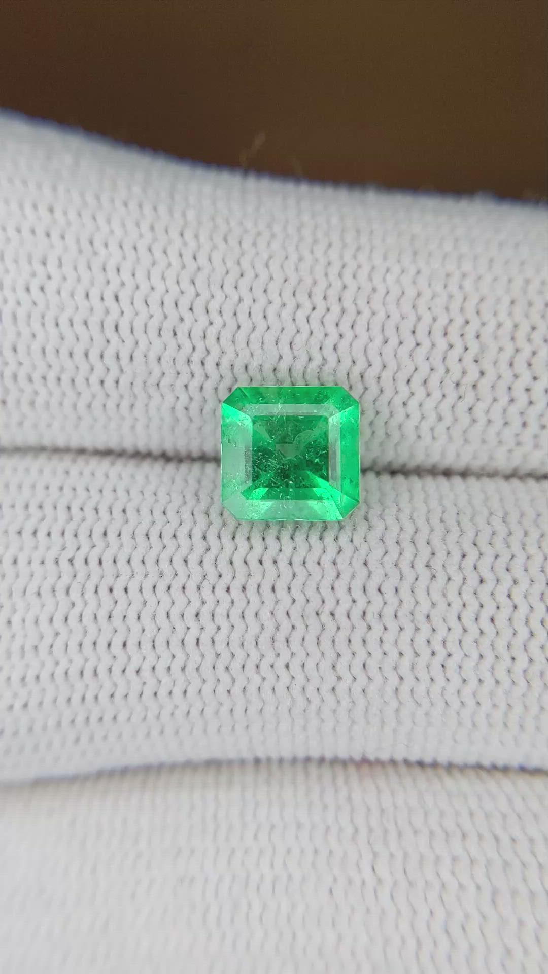 1.43 Ct. Emerald from Colombia Size Video