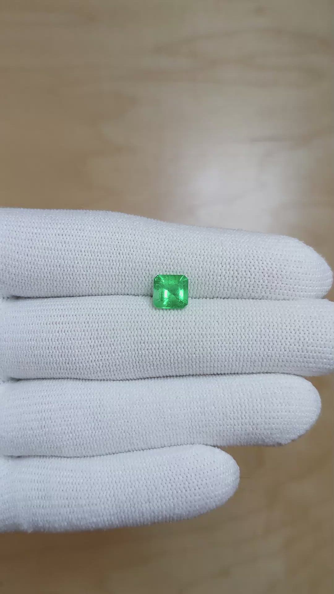 1.43 Ct. Emerald from Colombia Size Video