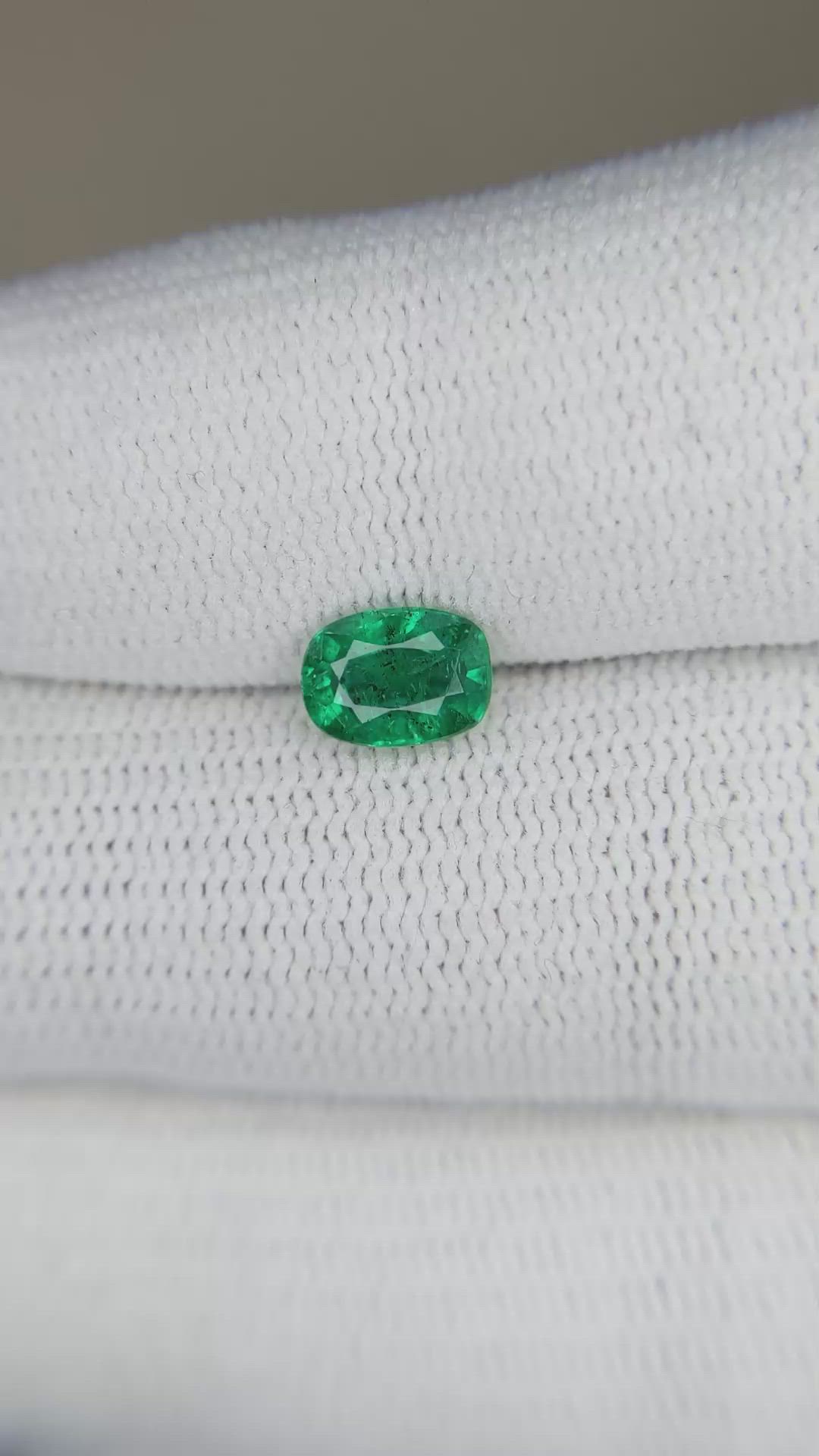 0.83 Ct. Emerald from Zambia Size Video