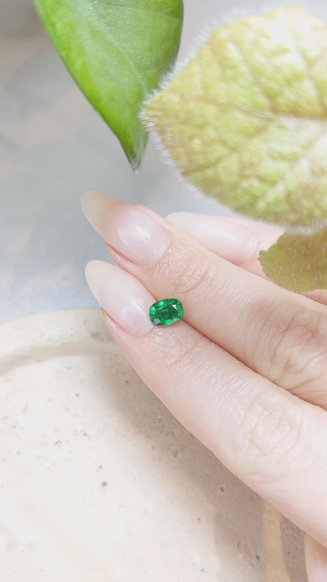 0.83 Ct. Emerald from Zambia Size Video