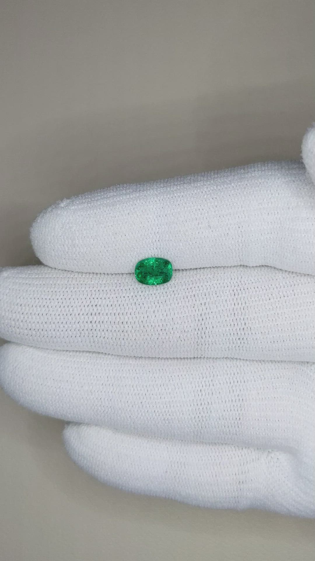 0.83 Ct. Emerald from Zambia Size Video