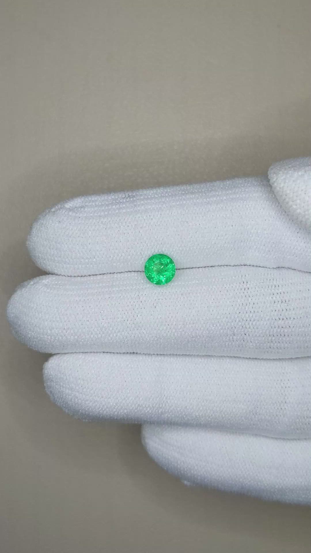 0.61 Ct. Emerald from Zambia Size Video