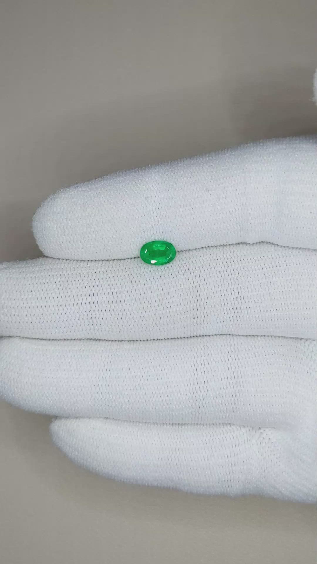 0.62 Ct. Emerald from Zambia Size Video