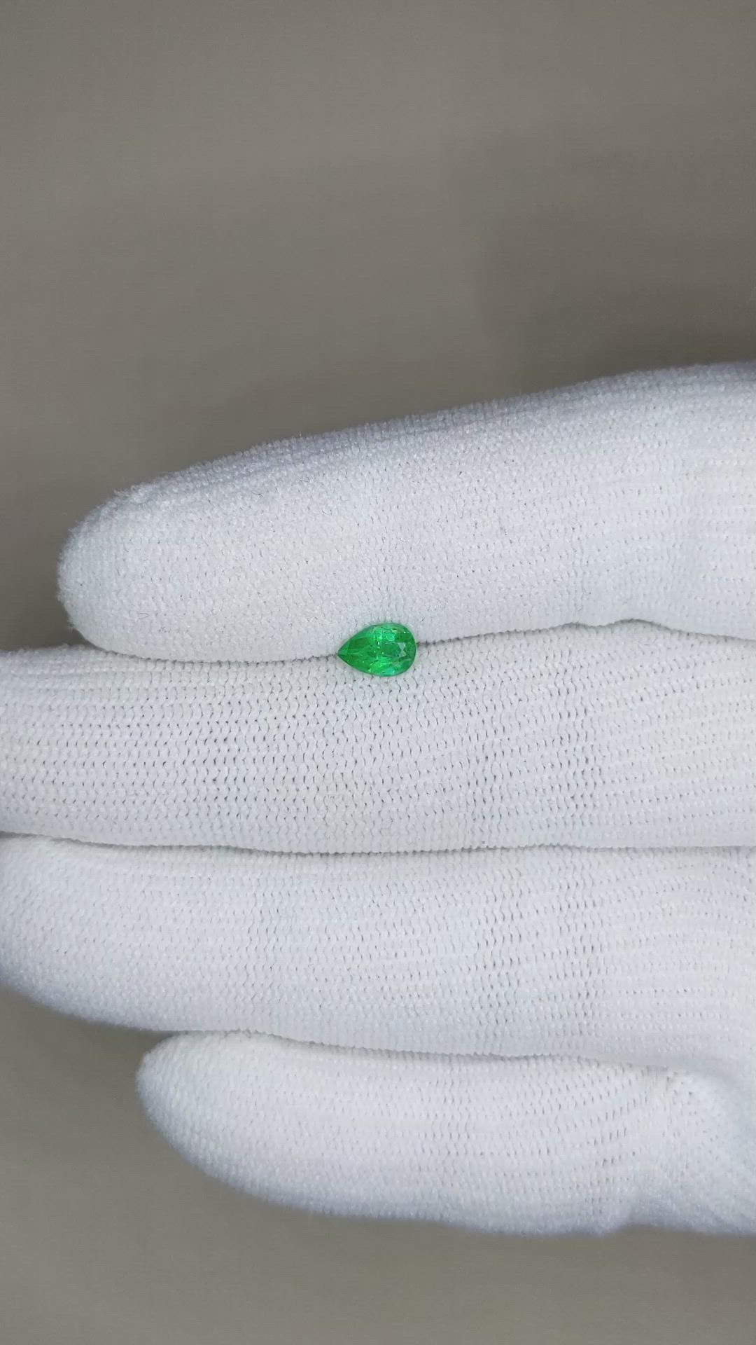 0.32 Ct. Emerald from Zambia Size Video