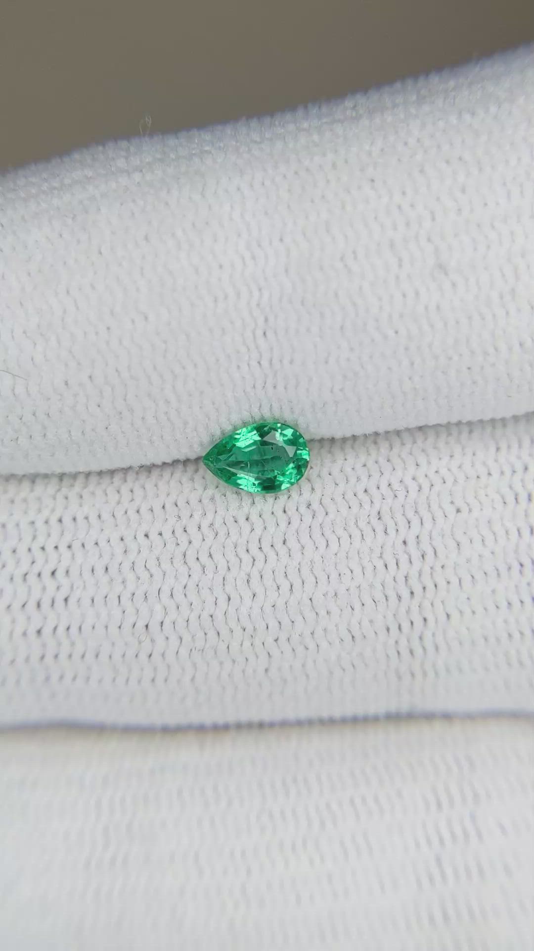 0.34 Ct. Emerald from Zambia Size Video