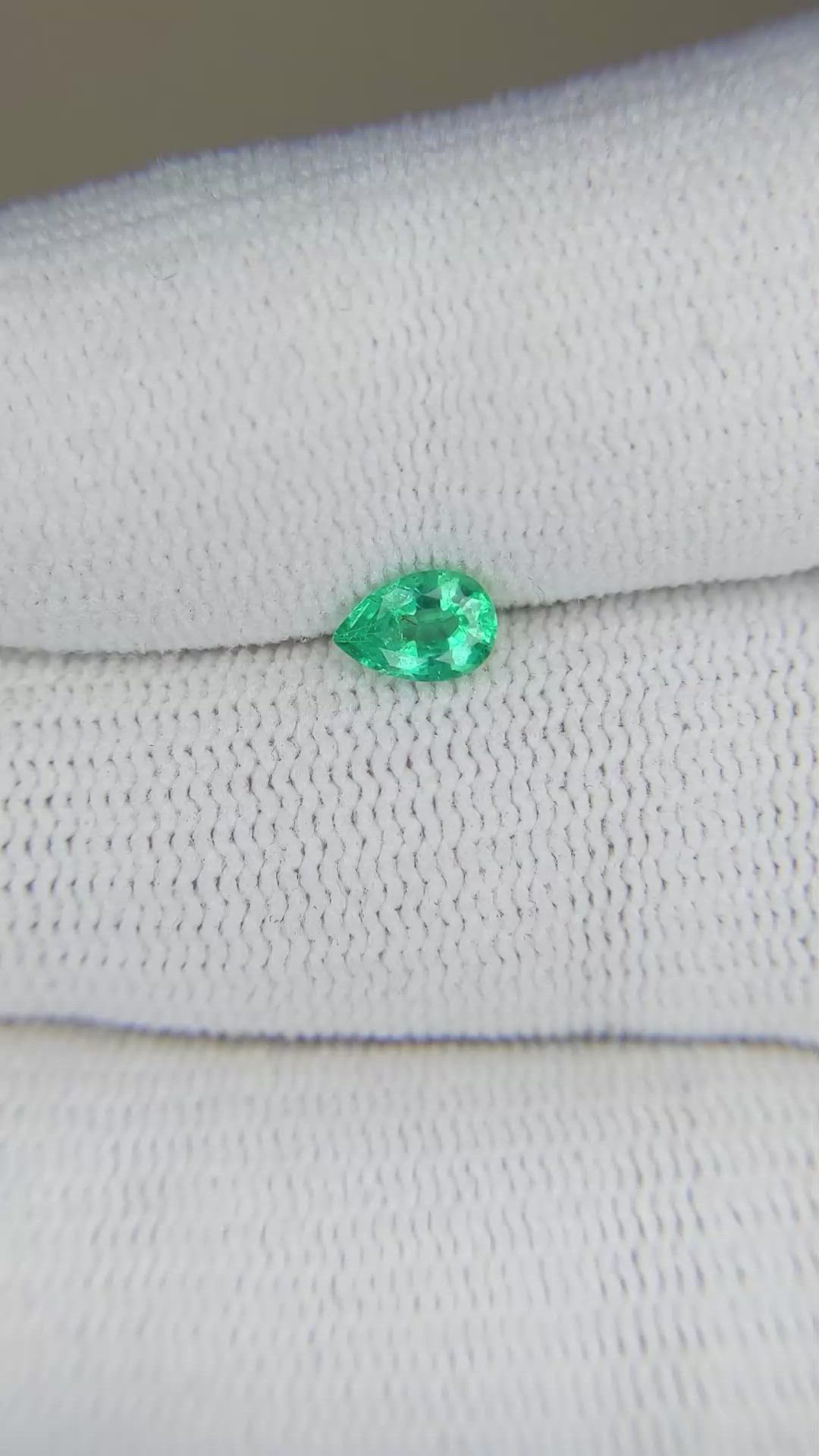 0.38 Ct. Emerald from Zambia Size Video