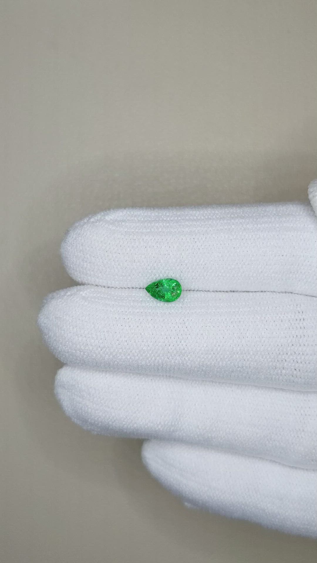 0.34 Ct. Emerald from Zambia Size Video