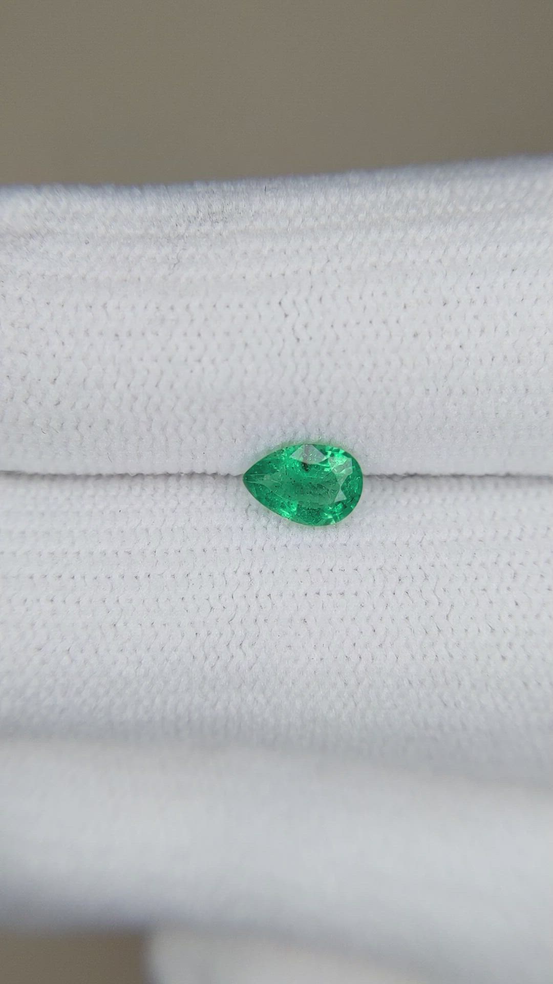 0.33 Ct. Emerald from Zambia Size Video