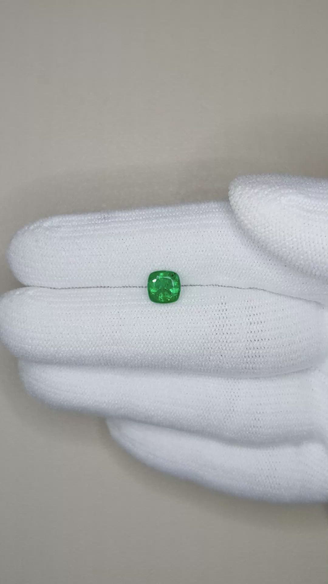 0.84 Ct. Emerald from Zambia Size Video