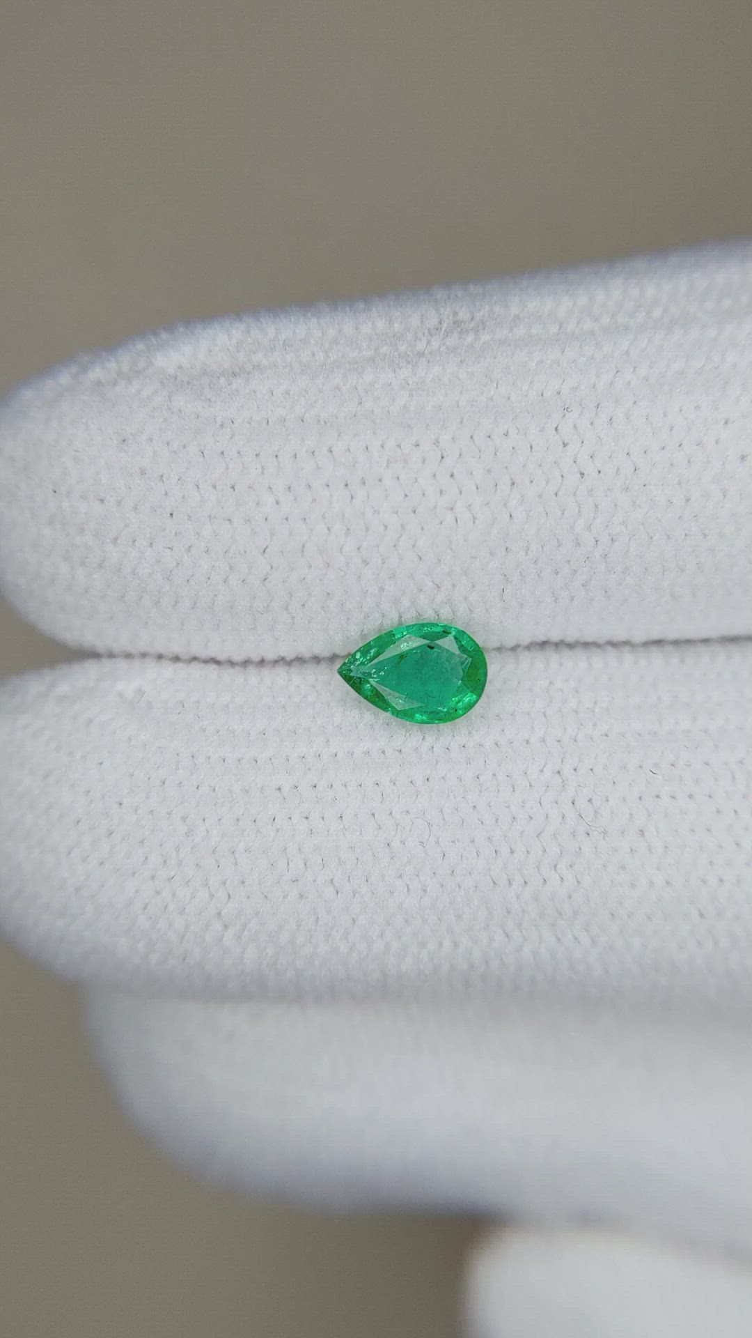 0.27 Ct. Emerald from Zambia Size Video