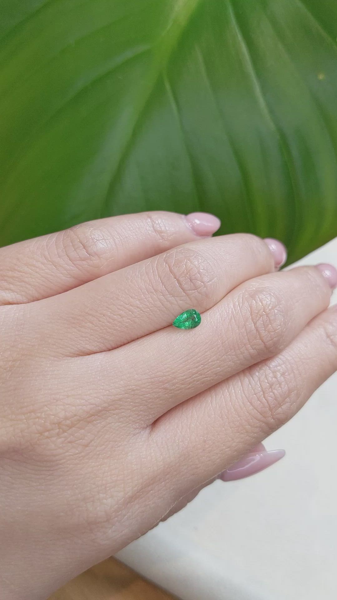 0.35 Ct. Emerald from Zambia Size Video